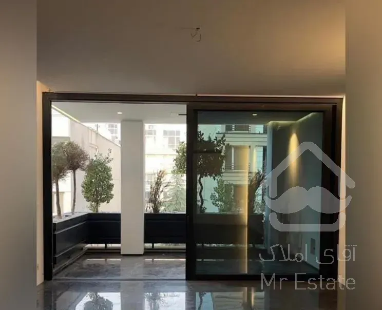 فروش ۲۱۵ متری ۳ خواب در نیاوران با امکانات کامل