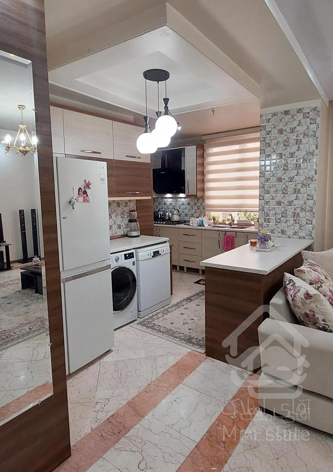 ۱۰۸متر فول امکانات ۵ ساله زیر قیمت دلالی