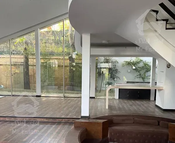 ویلایی دربست استخر دار