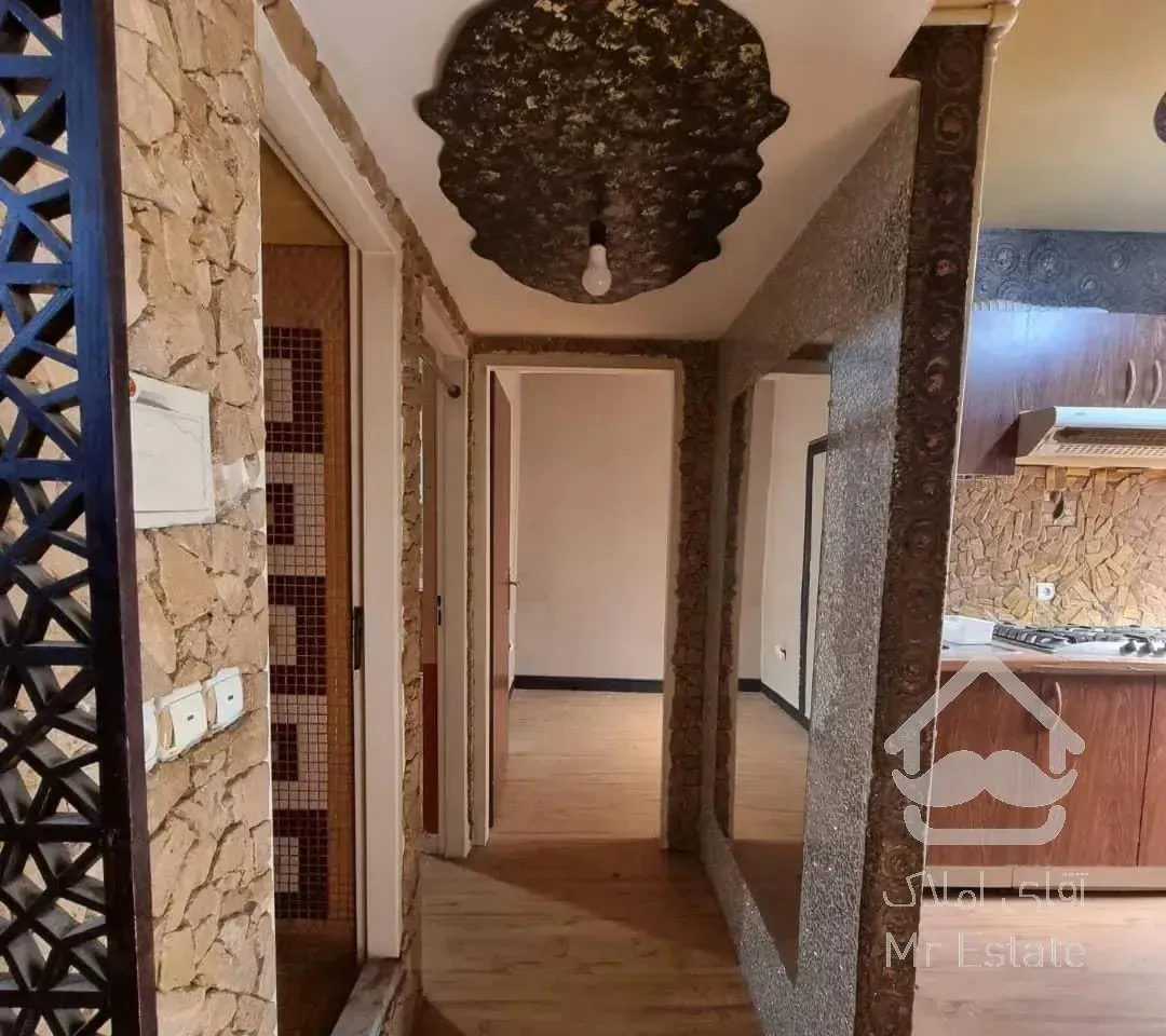 ۷۲ طبقه اول متر میدان ولیعصر با امکانات فول و شیک