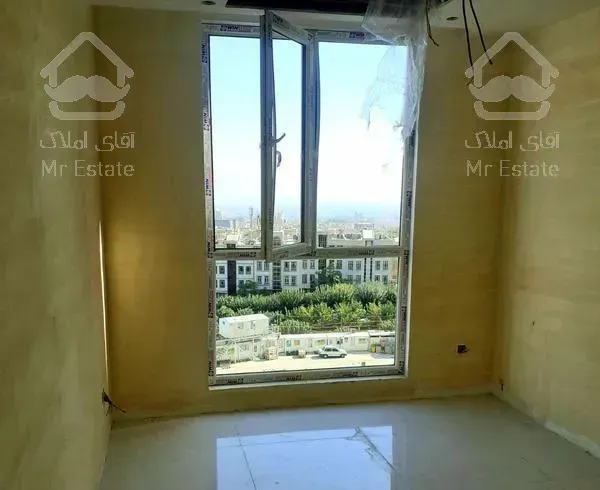 ۱۵۰متر*تماما آفتابگیر*برج*رونیکا*پلاس