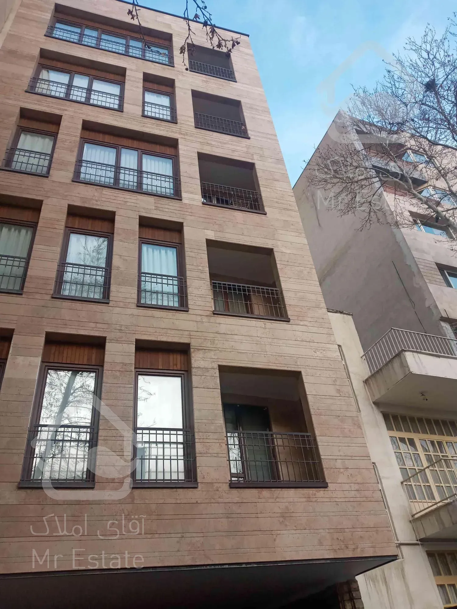 ۸۲ متر دوخواب چیذر