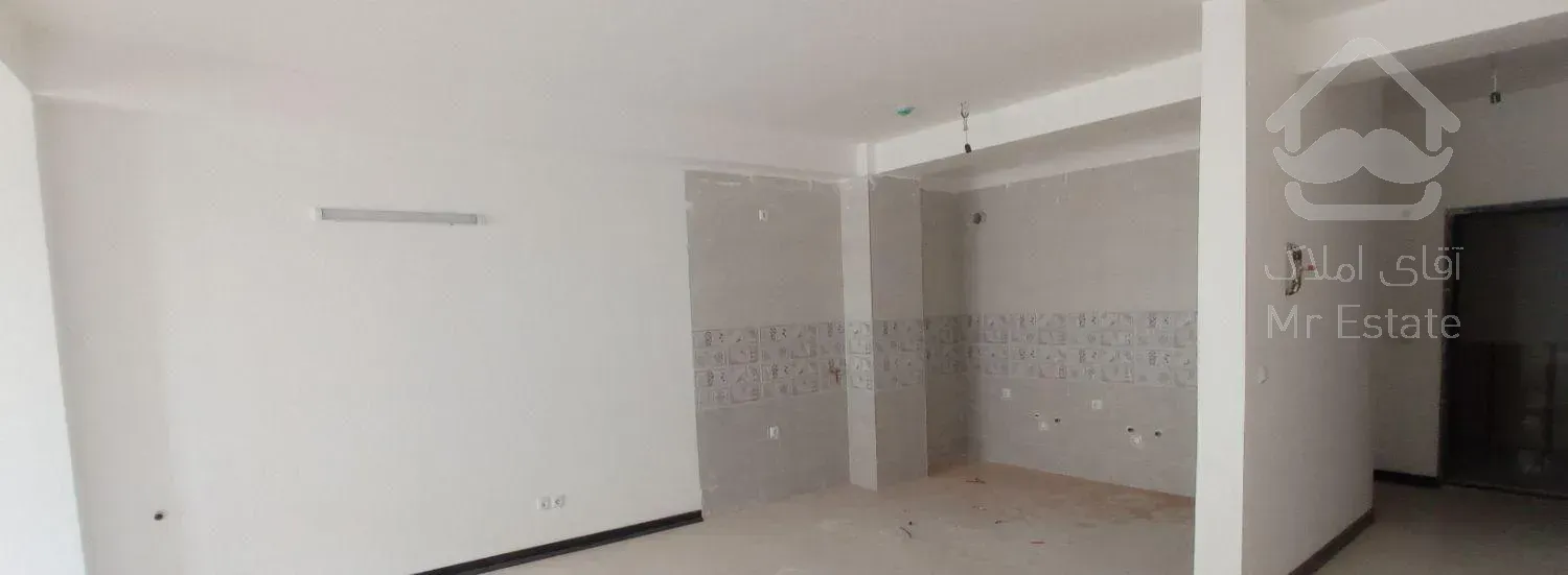 فروش آپارتمان ۱۰۰ متری ۲ خوابه درفلکه پنجم آزادشهر