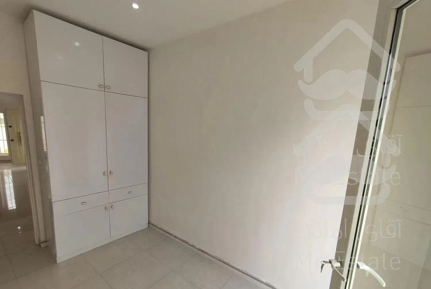 ویلا۲۲۰متری خوش ساخت و شیک سه خوابه ۵دقیقه ساحل