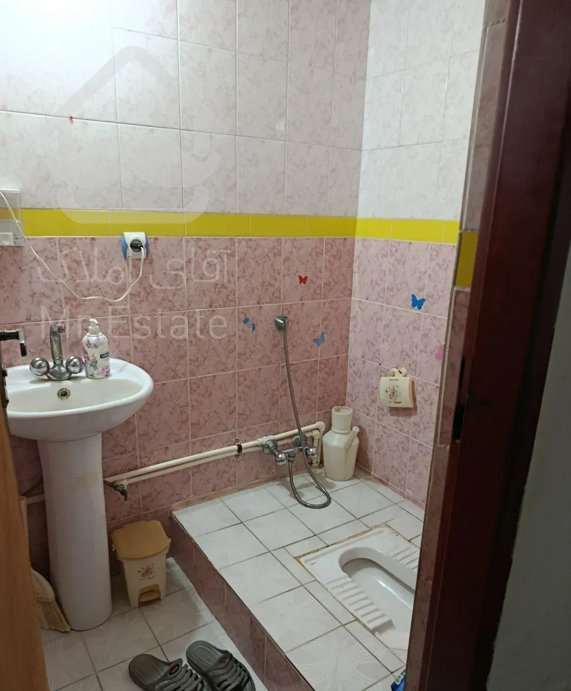 اجاره آپارتمان ۸۰ متری ۲ خوابه طبقه ۱ بهارستان