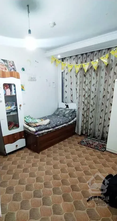 آپارتمان ۱۰۰ متری  ادبجو