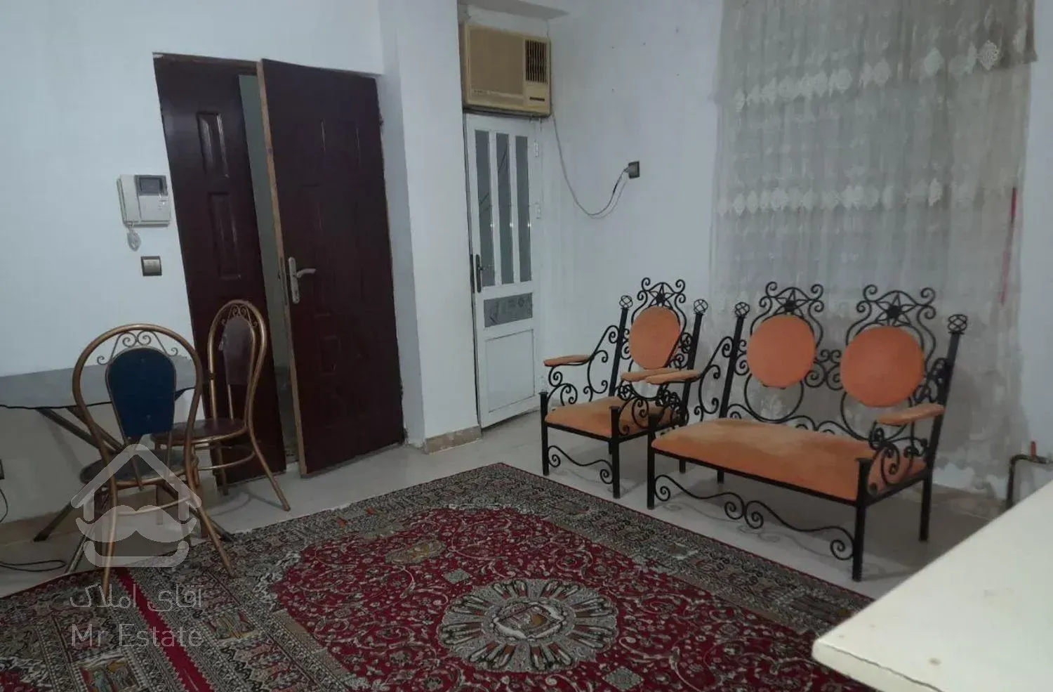 اجاره آپارتمان ۹۰ متری ۲ خوابه طبقه ۱