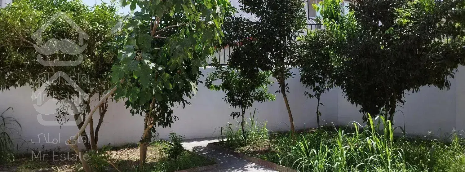 ویلا نوساز 200متر زمین 100 متر بنا فول امکانات