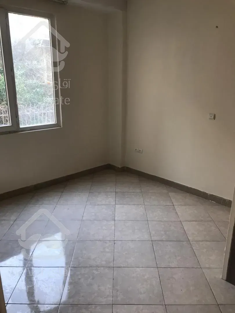 آپارتمان ۵۴ متری ۱ خواب، خوش نقش، لوکیشن عالی، قابل مذاکره