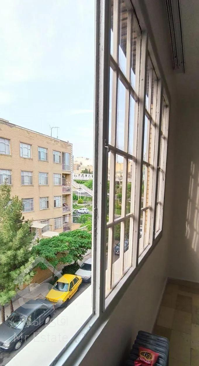 ۱۶۵متر ۳خواب ۲بالکن بزرگ دوطرف نور ۱۳۰متر قدرالسهم