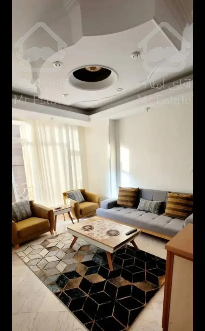 آپارتمان ۶۷ متری* روبه کوچه پارک * دو خوابه گیشا