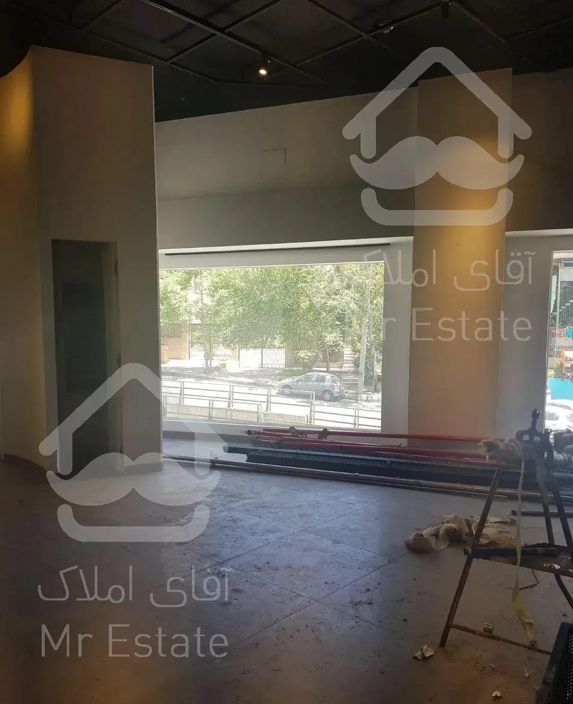 فروش تجاری ۴۹ متر فرمانیه