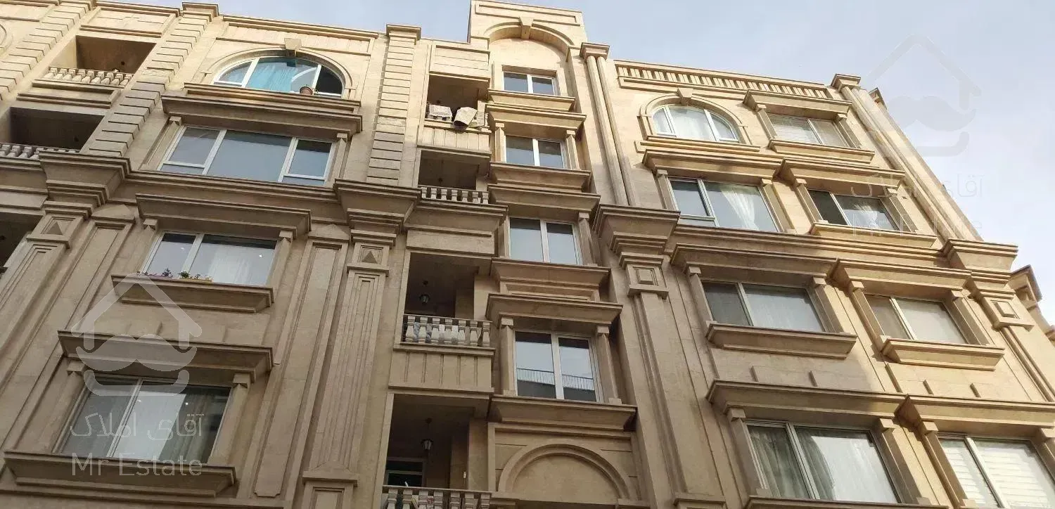 آپارتمان ۷۴ متر ۲ خواب ۵ سال ساخت