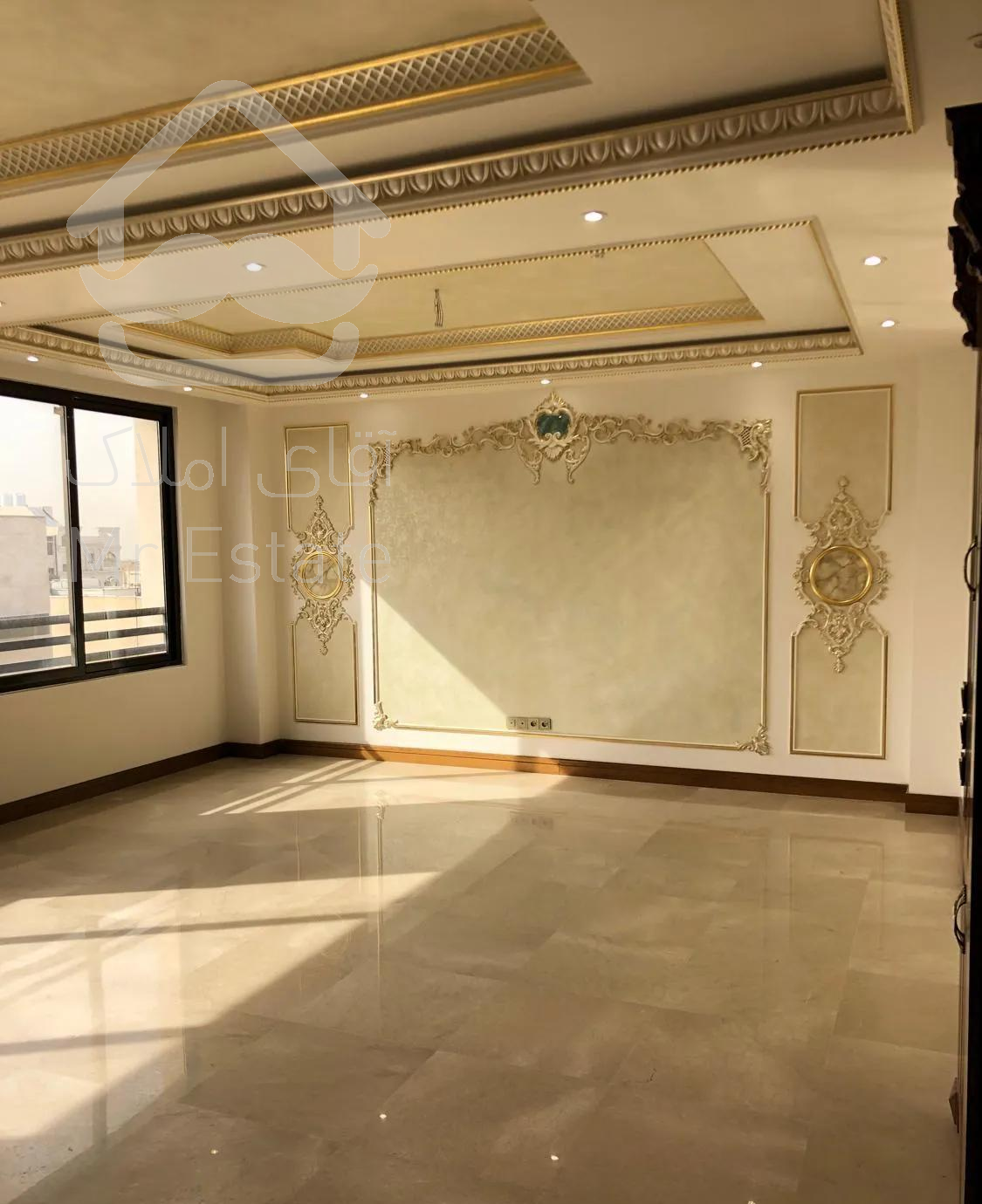 ۲۱۷متر فلکه اول تهرانپارس