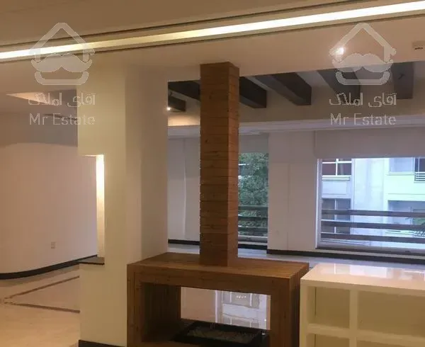 ۲۰۰متر باغ فردوس تکواحدی ۳مستر روم ۲پارکینگ ۷ساله