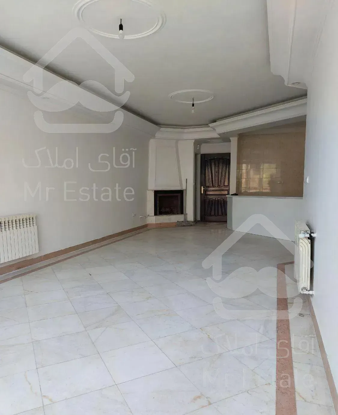 آپارتمان ۱۳۰ متر سه خواب تک واحدی