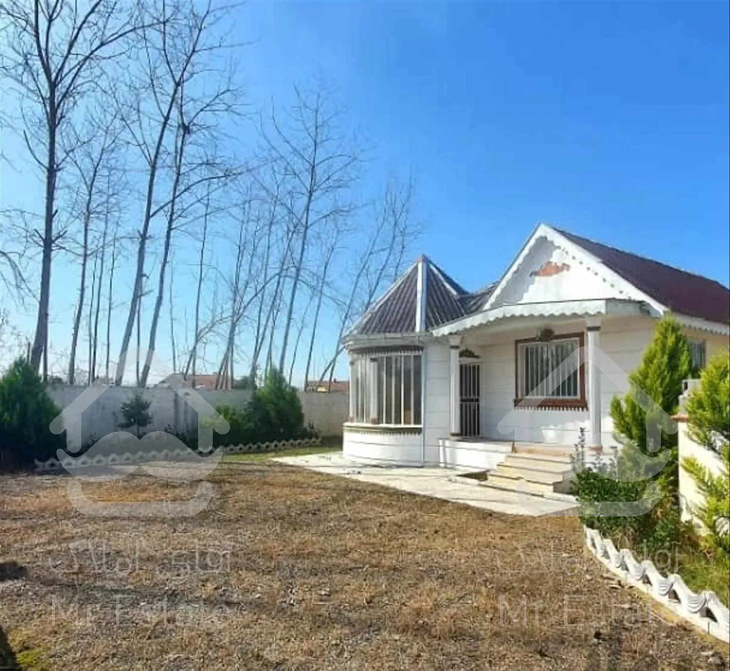 باغ ویلای ۴۵۰ متری با حیاط سنتی نزدیک ساحل