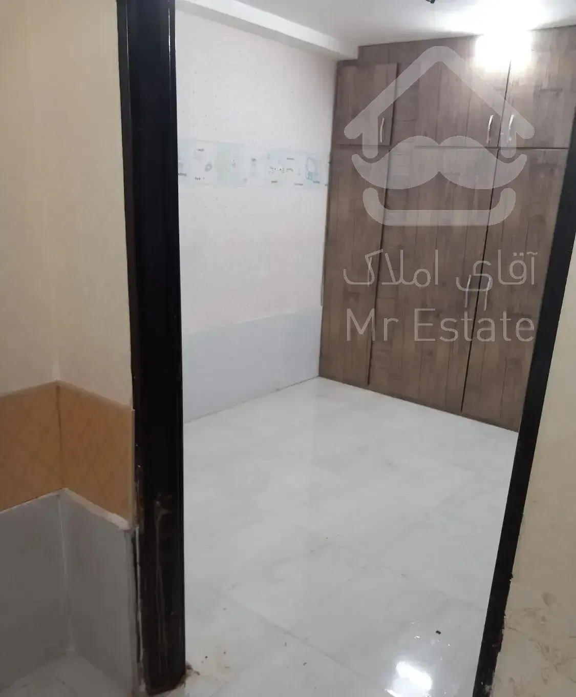 آپارتمان 65متری، هم کف، کوی قدس