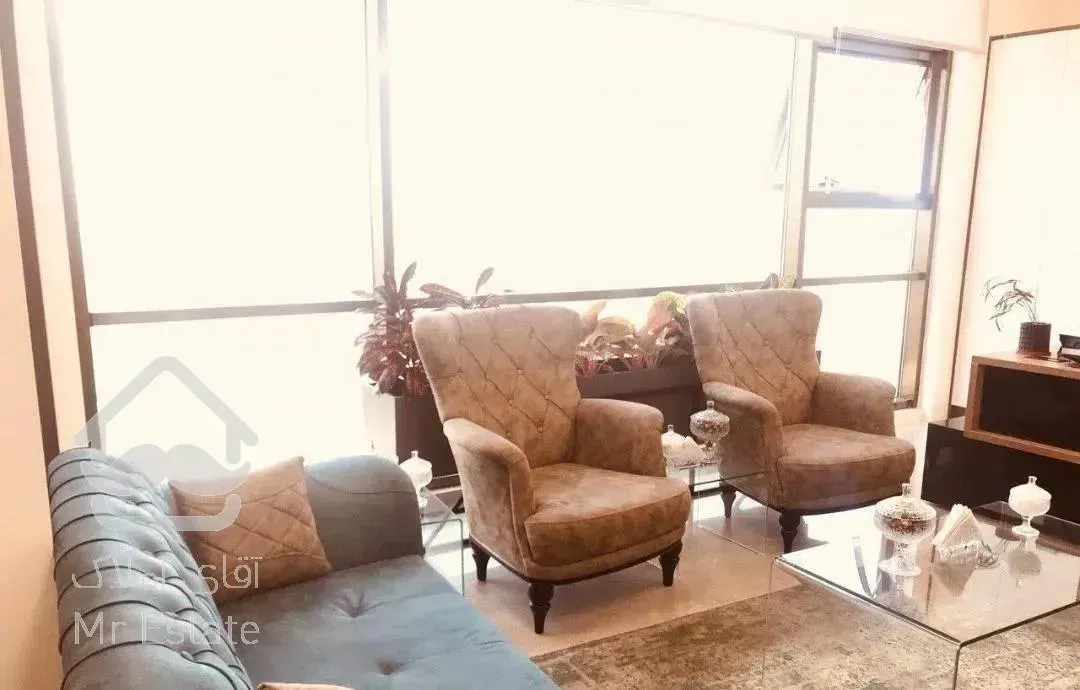 95 متر سند اداری 3 اتاق شمیران سنتر بلوار ارتش