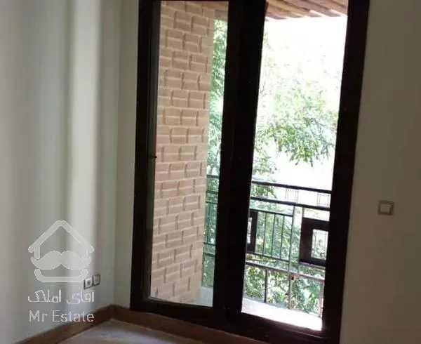 اپارتمان ۹۴ متر کامرانیه جنوبی