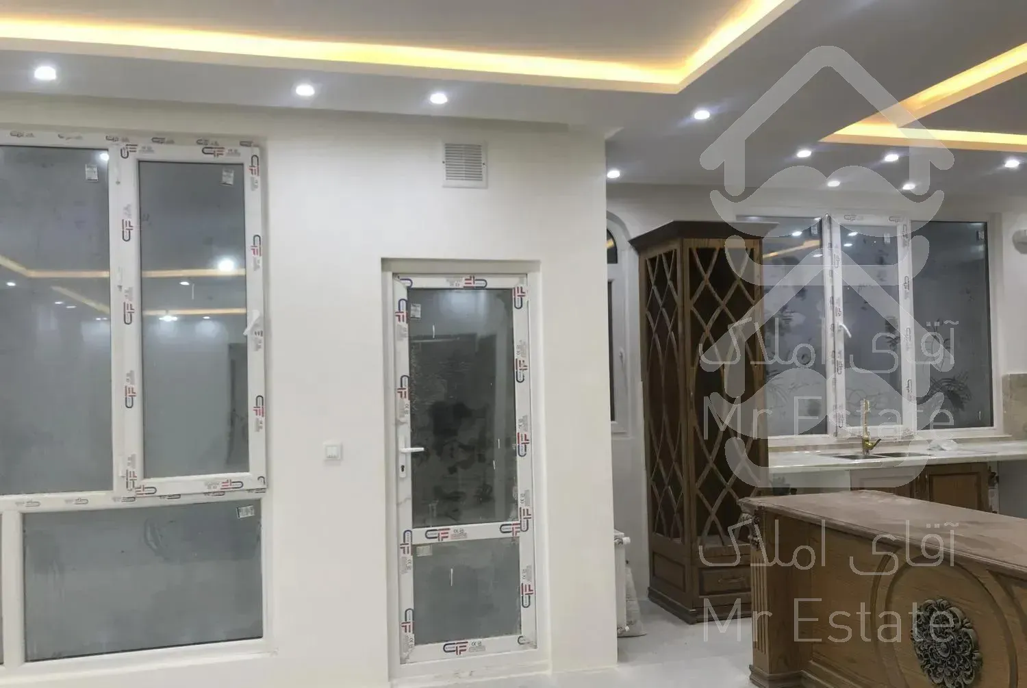 آپارتمان۱۶۵متر/رضاشهر/صفر/اعیونی/غرق نور