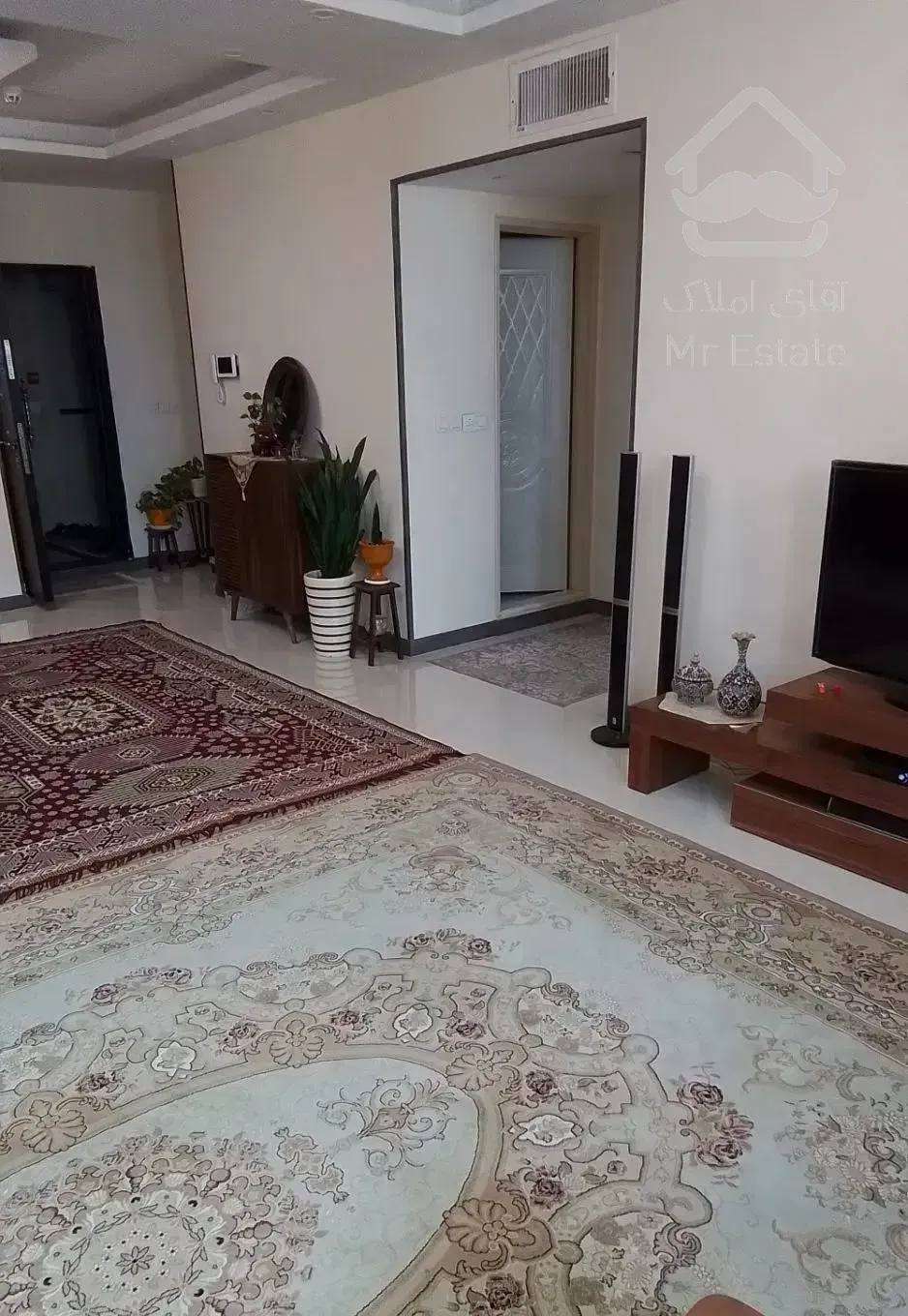 آپارتمان ۹۰ متری