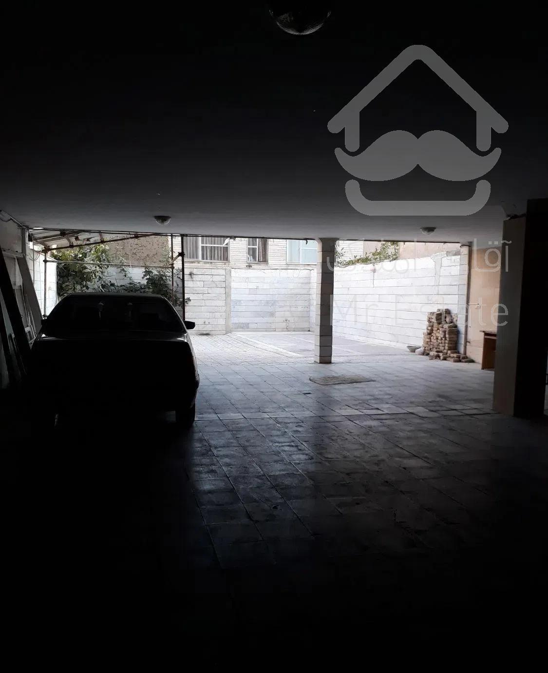 ۶۵ متر فول امکانات