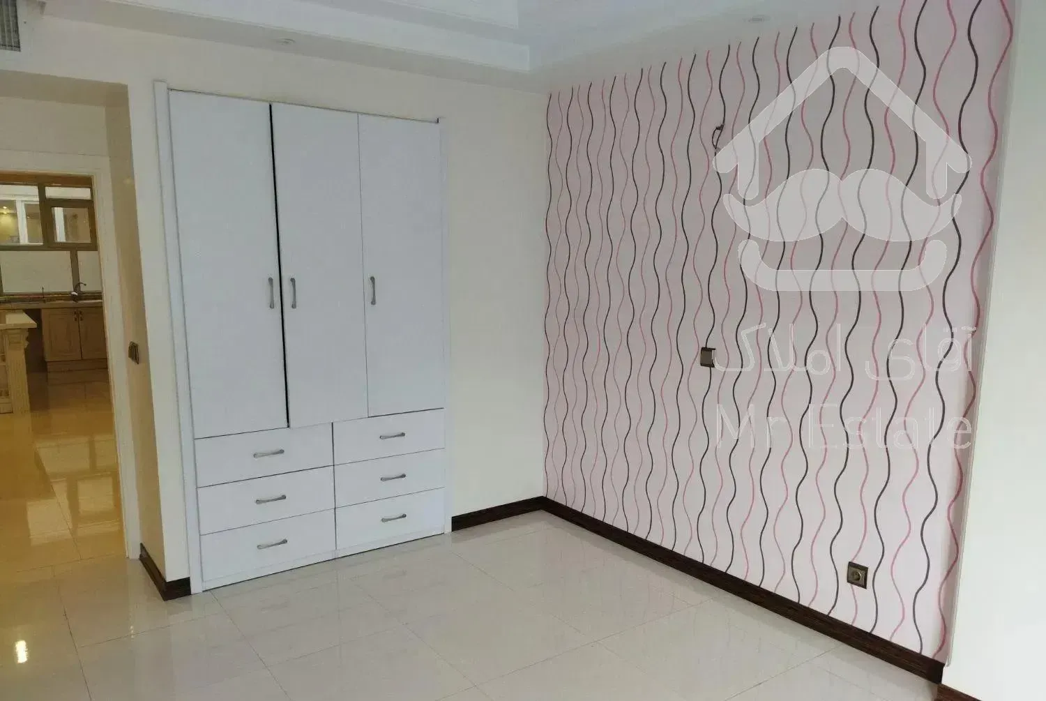 150 متر تک واحدی نوساز پونک . عدل