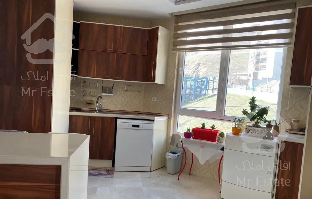 آپارتمان ۲۰۰ متر اجاره شمال کاخ نیاوران