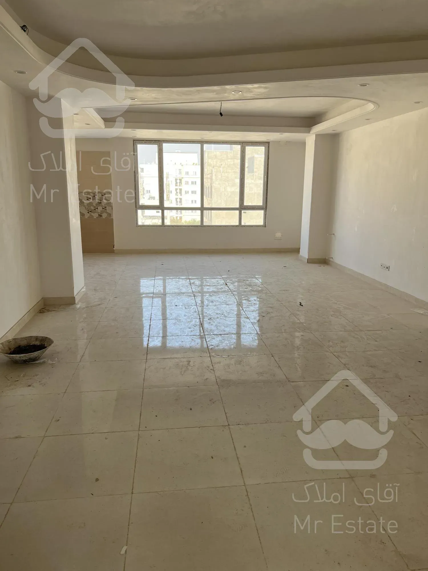 110 متری سند دار