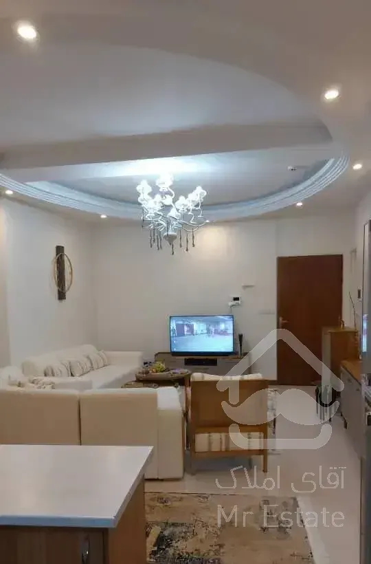 ۷۲ متر / بازسازی شده / روبه افتاب / فول امکانات