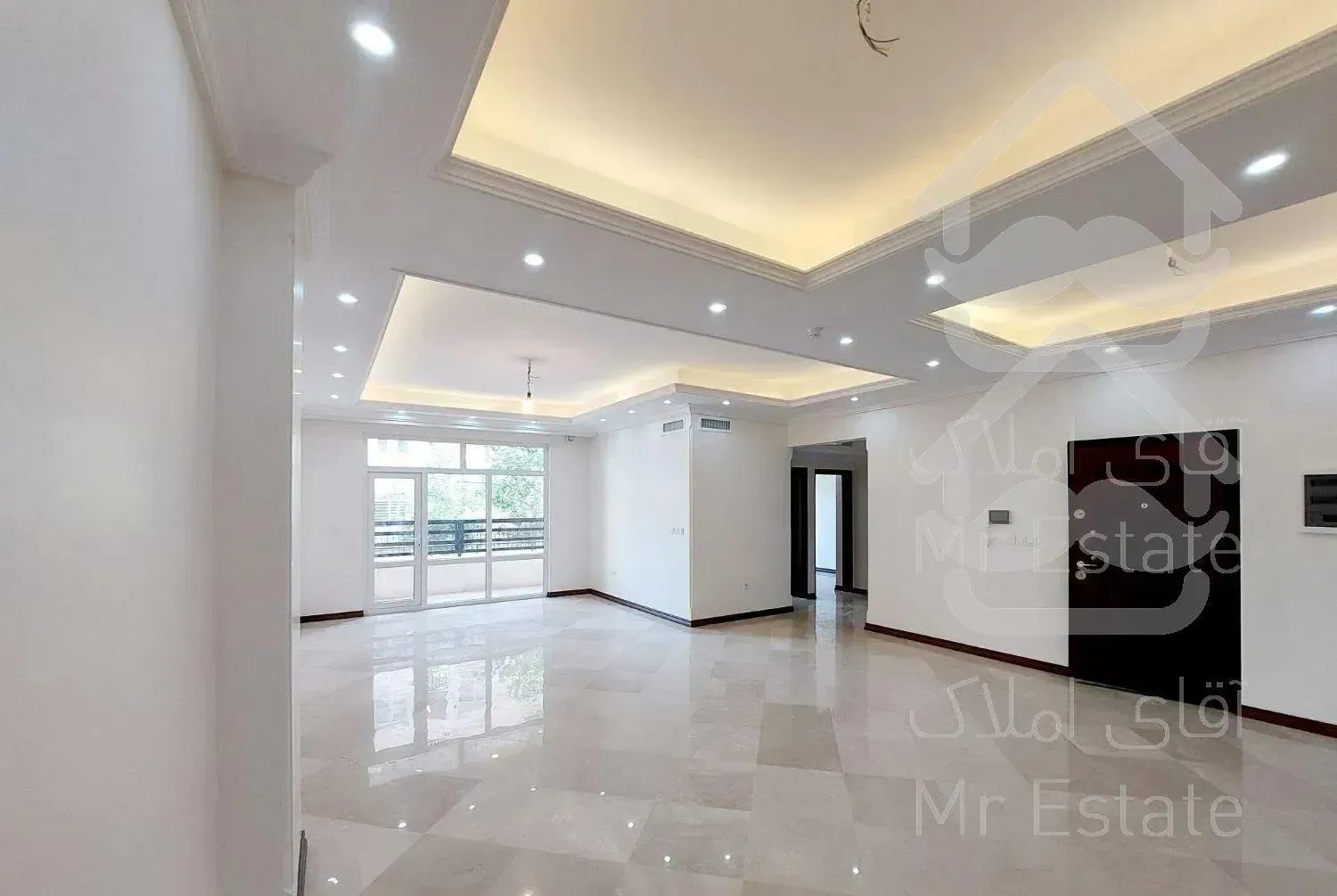 ۴۶۴متر مستغلات تکواحدی تهاتر و فروش/ نوساز/ بی‌نقص