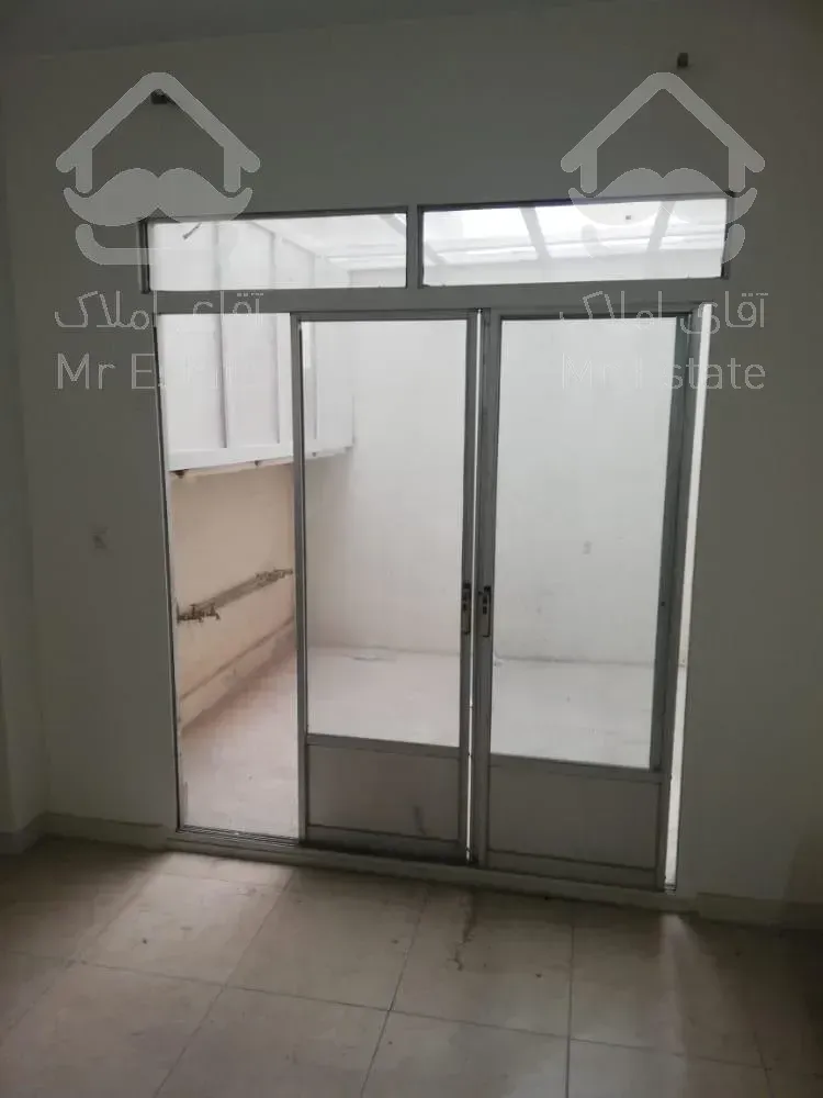 57 متری یک خوابه