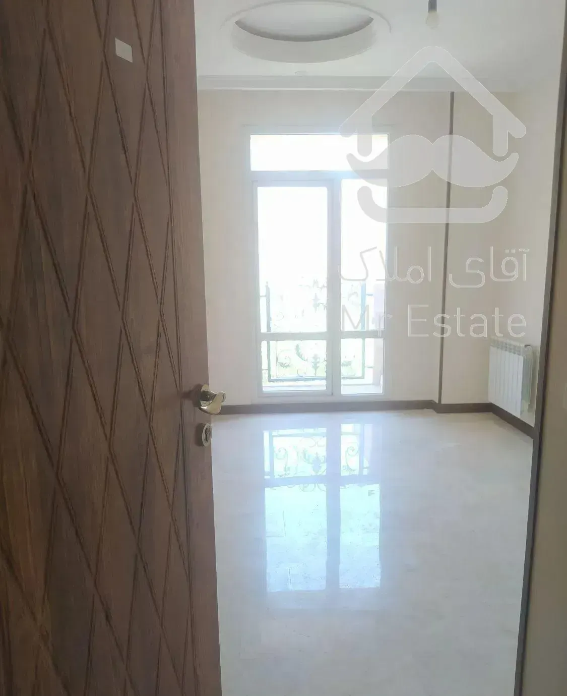 ۱۴۲متر نوساز /تکواحدی / بلوار لاله