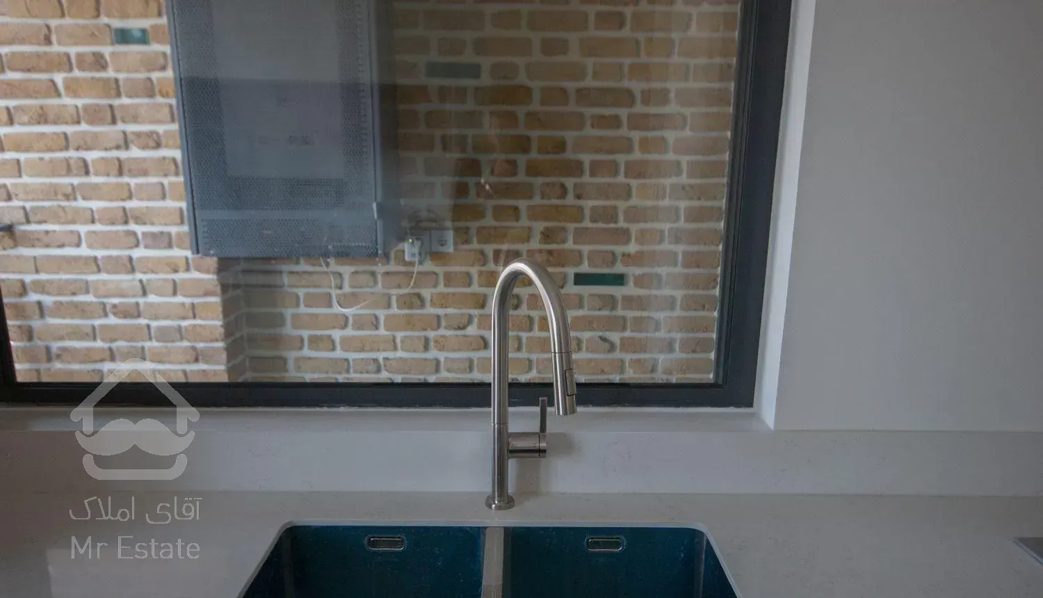 اثر هنری ۹۴ متری . تک واحدی . مناسب خاص پسندان