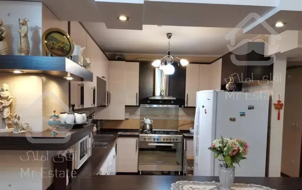 آپارتمان ۱۰۱ متری / ۲ خواب