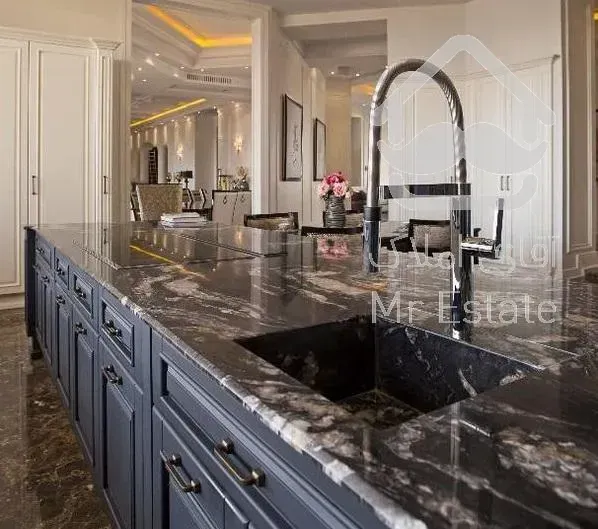 خرید آپارتمان ۲۹۰ متری آقدسیه سپند