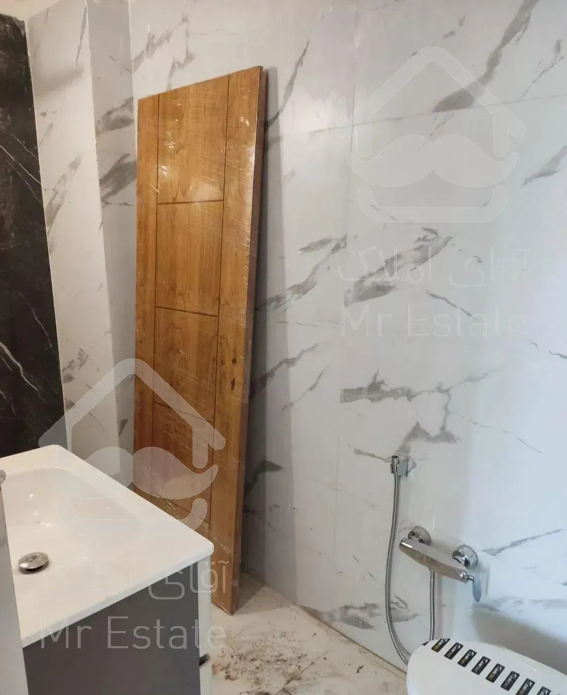 ۱۲۲ متر آپارتمان ازگل