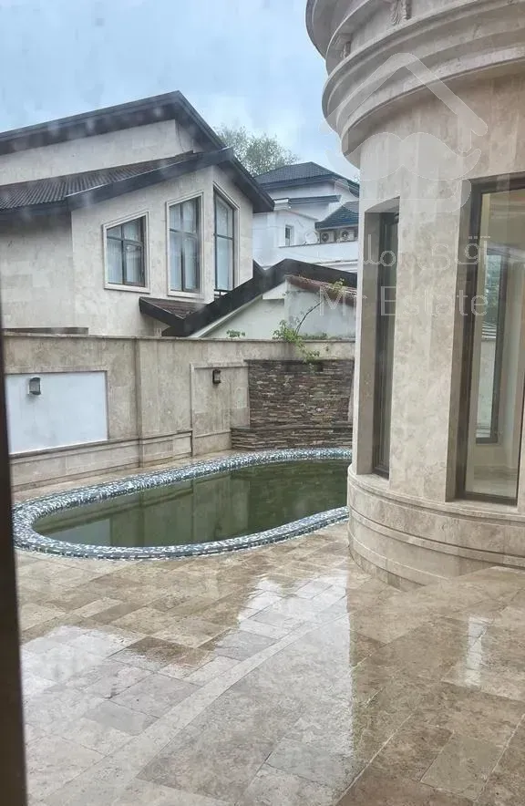 ویلا نوساز کلاسیک رو به کوه در شهرک امیردشت