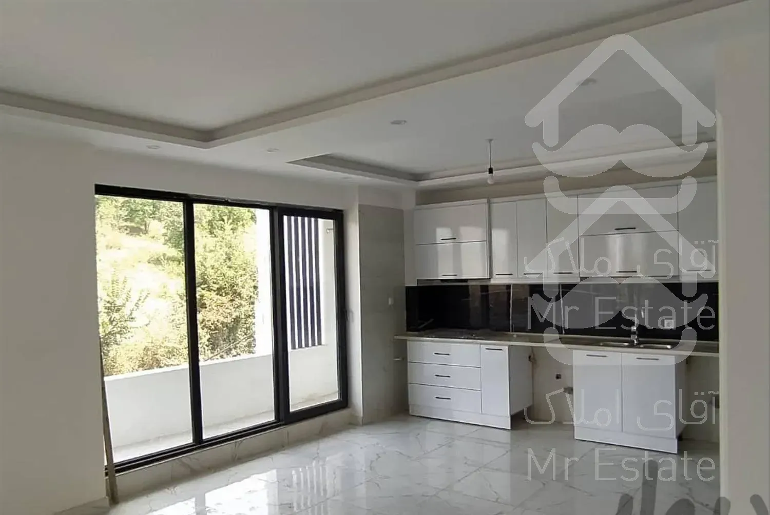 آپارتمان ۱۰۰ متر /میدان دانشگاه ویودار