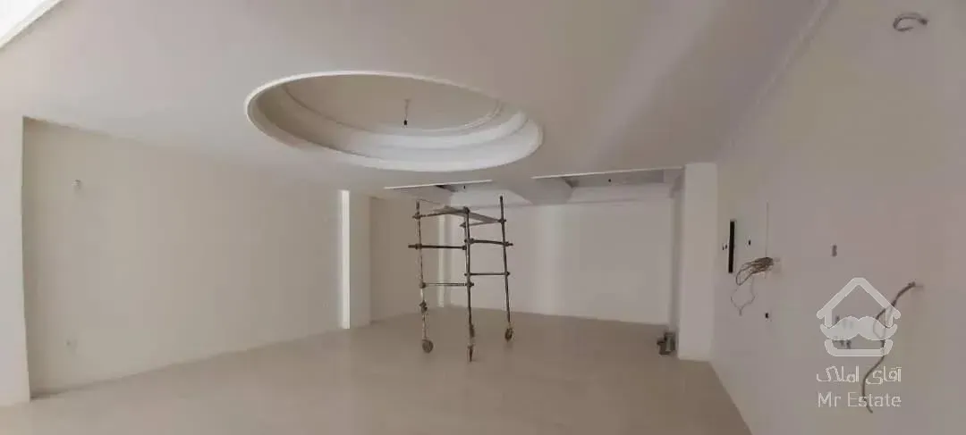 ۲۰۰ متر تکواحد  کم واحد نوساز