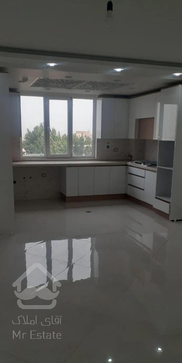 اپارتمان/ ۱۰۰ متر /دو خواب /طرشت شمالی