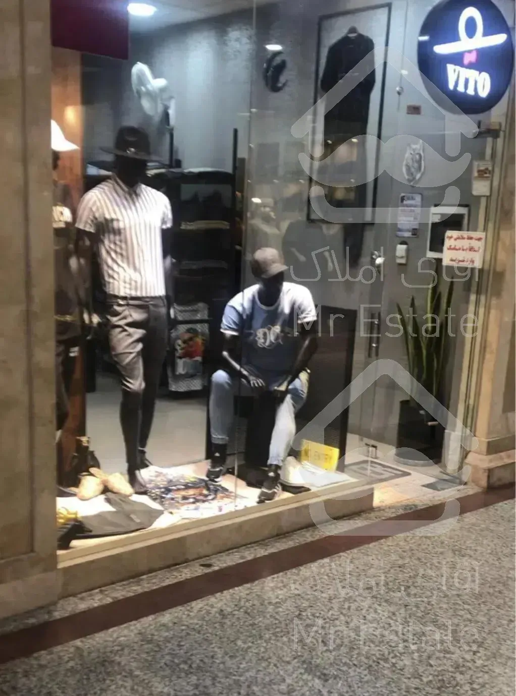 مغازه ۲۲ متر تجاری ،در مجتمع تجاری طوبی چیتگر