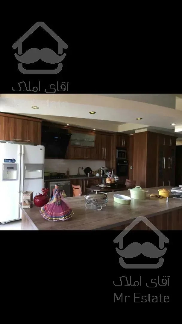 175 متر دربهترین لوکیشن آجودانیه