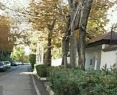 پارک مهر ۹۰۰ متر