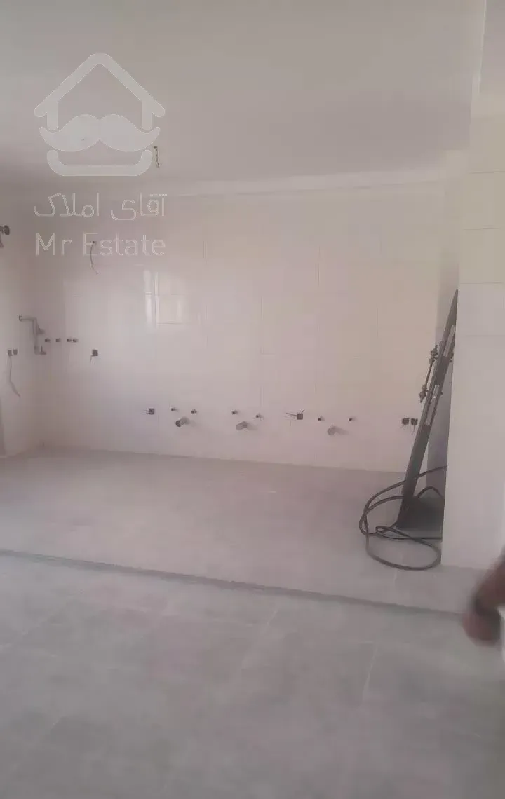 فروش آپارتمان ۱۲۱ متری ۲ خوابه