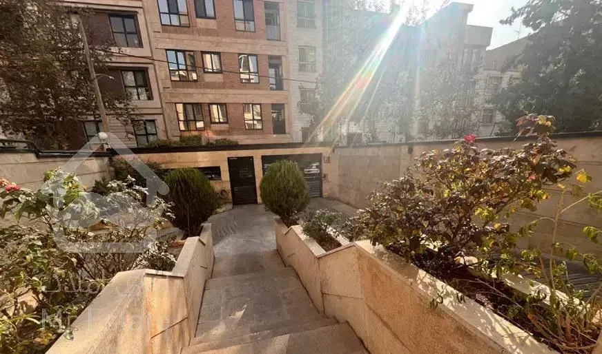 ۹۵متر/دوخواب/فول/محدوده فرجام