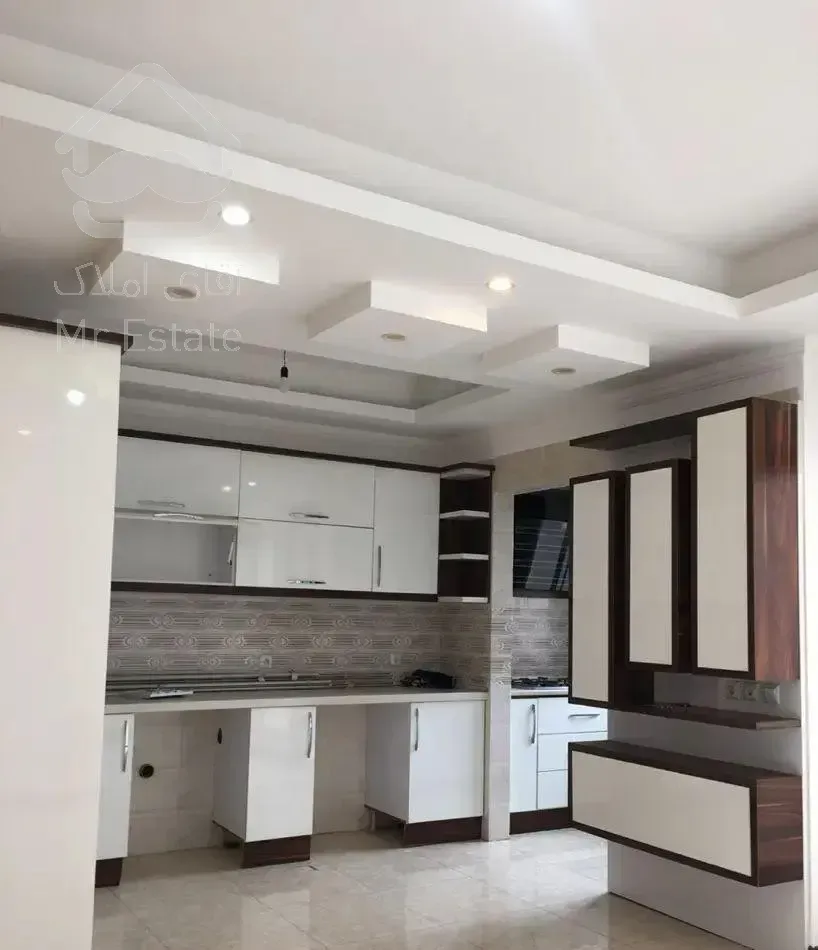 فروش آپارتمان ۱۱۰ متری در میدان مادر