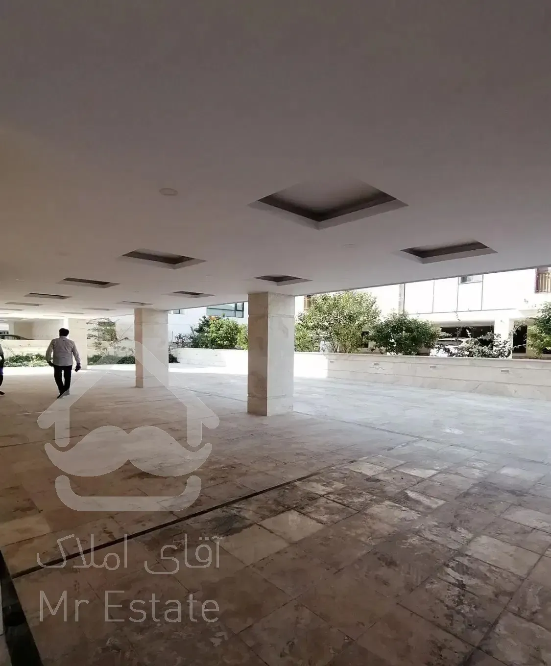 فروش واحد نقلی قلب جزیره صدف خانم مکرم