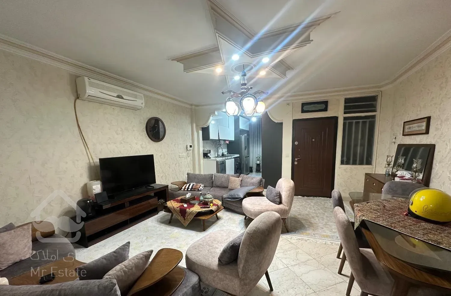 آپارتمان ۷۰ متری دو خواب خوش نقشه نیکنام شرقی